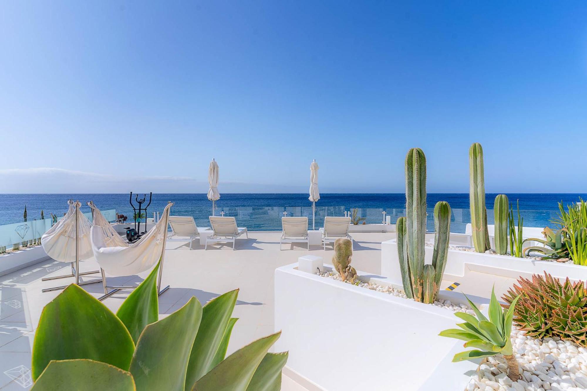 Lani'S Suites De Luxe - Adults Only Puerto del Carmen  Esterno foto