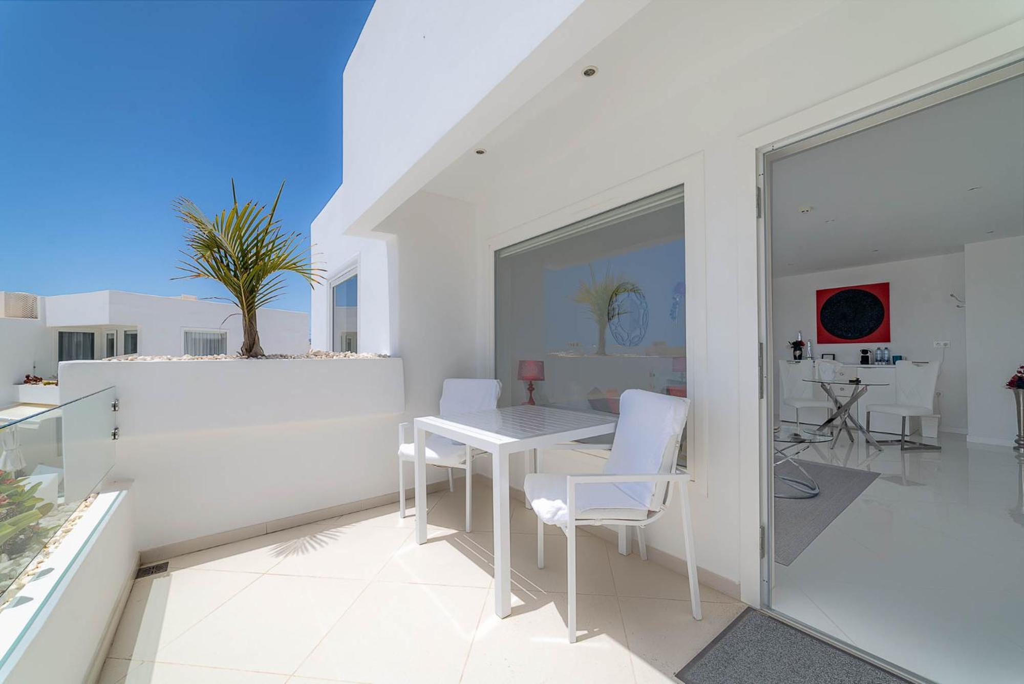Lani'S Suites De Luxe - Adults Only Puerto del Carmen  Esterno foto